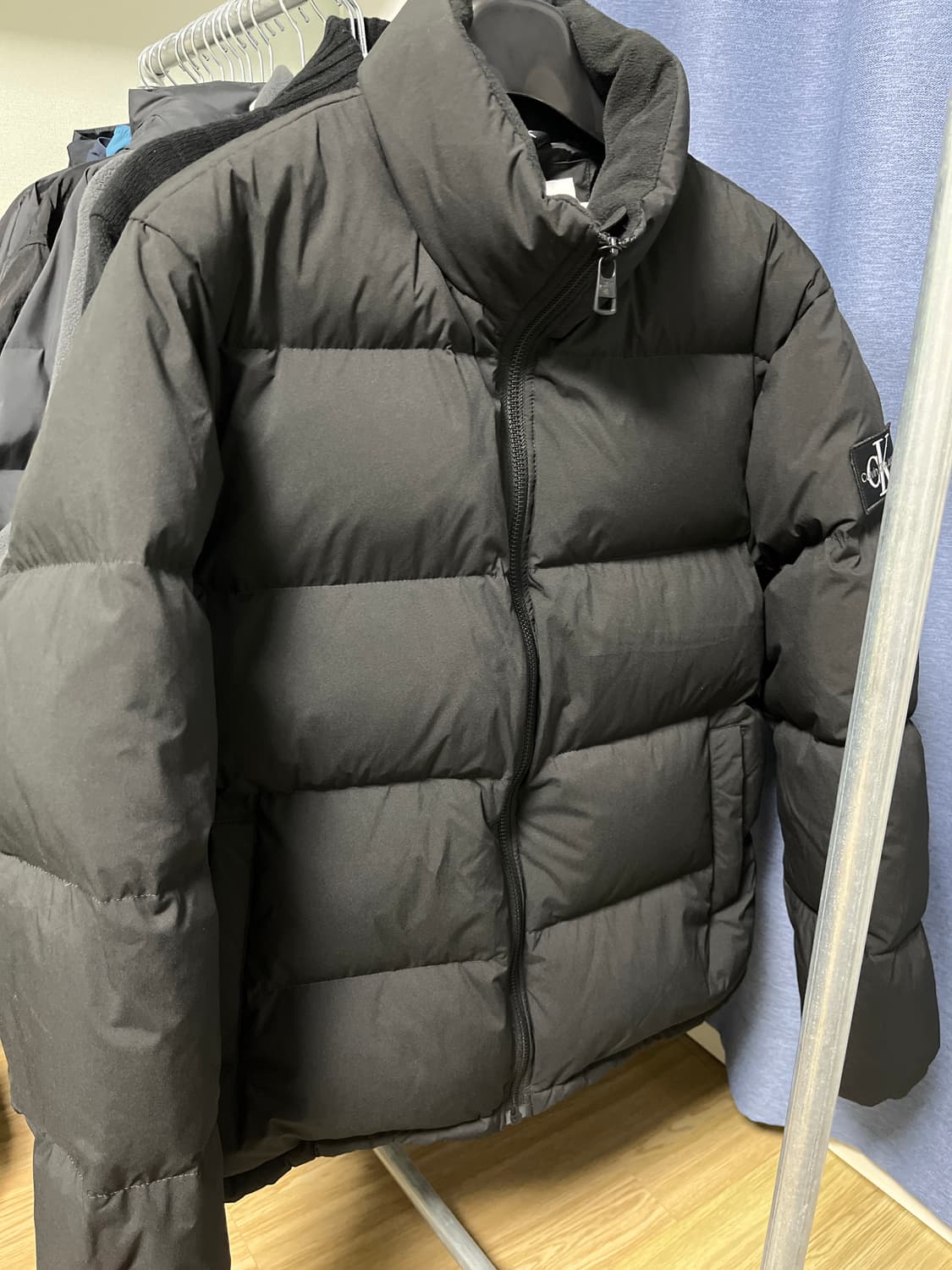 캘빈클라인 숏 다운 푸퍼 재킷 상품이미지1