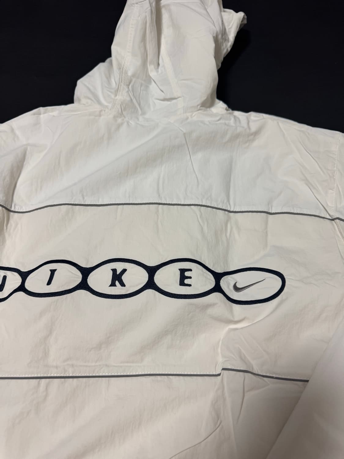 정품새제품 나이키 클럽 후드 바람막이 자켓 화이트 2XL 상품이미지5