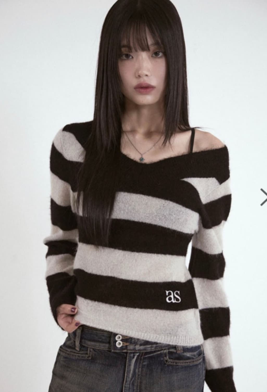 애즈온 포니 스트라이프 니트 상품이미지1