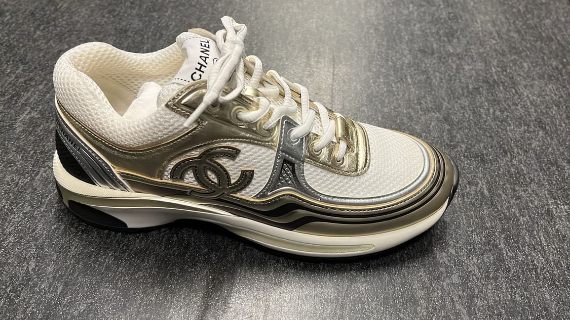 샤넬 샤식스 39 골드 상품이미지1