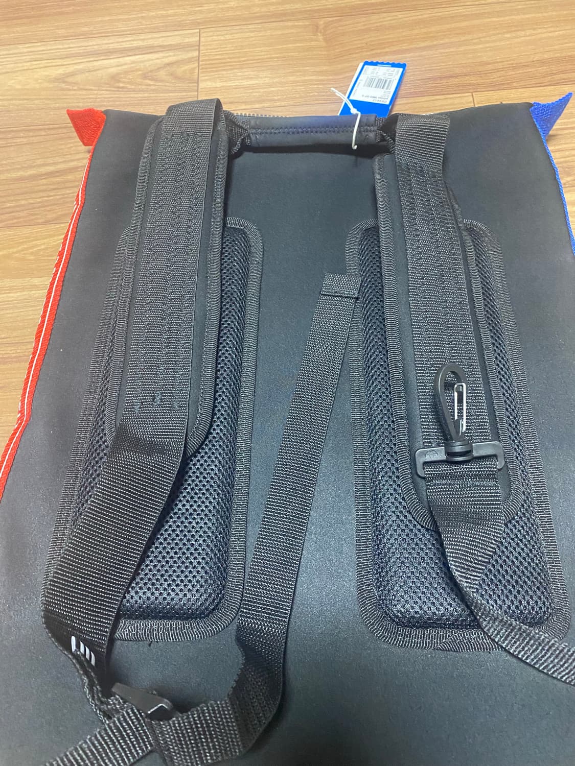 아디다스 NMD 백팩 S (CE5617) 상품이미지9