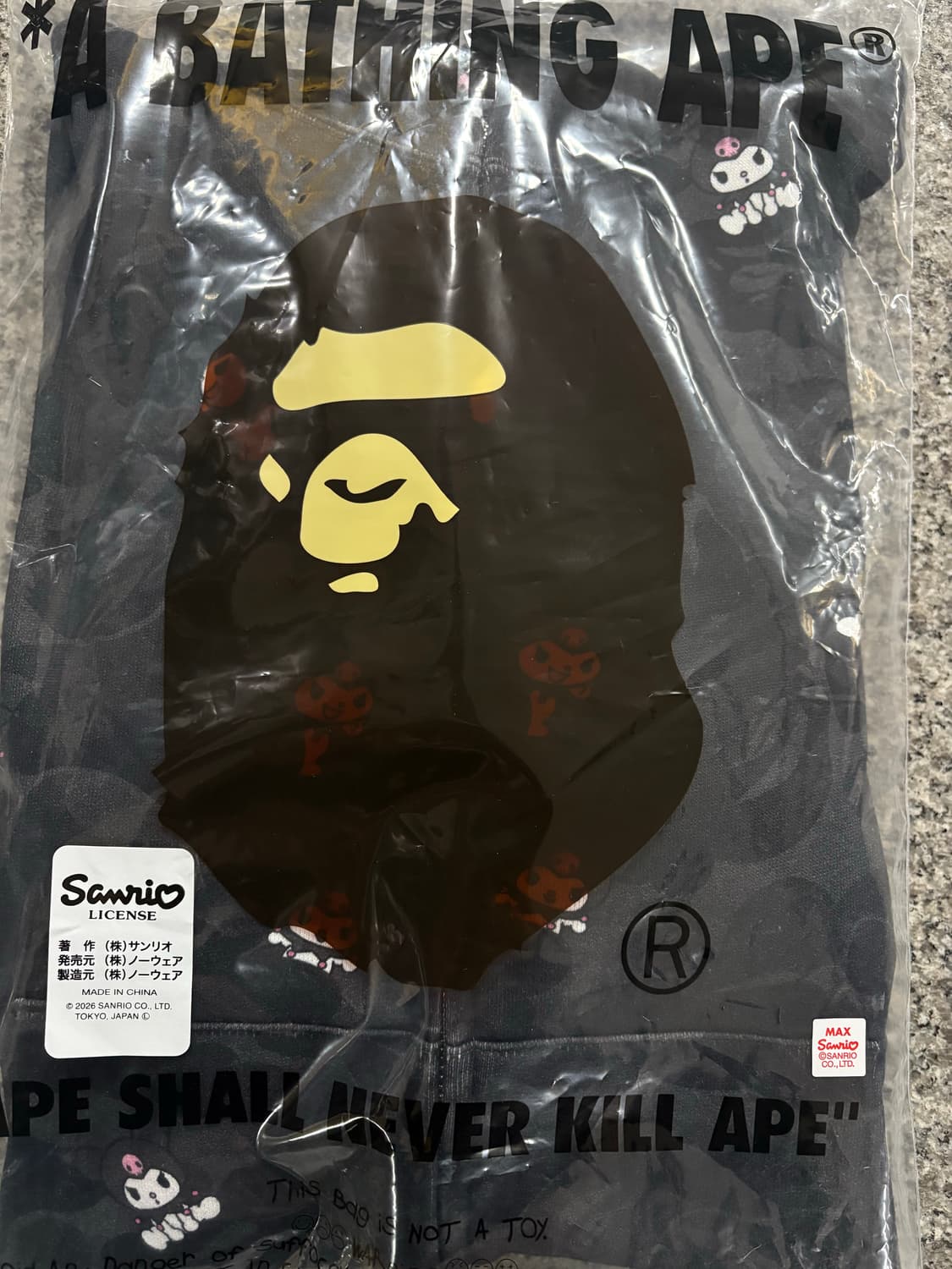 Sanrio Bape 산리오 X 베이프 쿠로미 후드집업 XS 상품이미지2