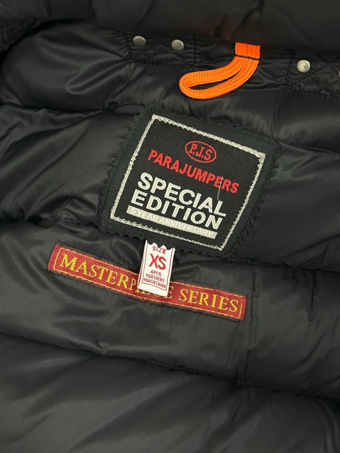 파라점퍼스 다운 패딩 (한국명품감정서 동봉) 상품이미지7