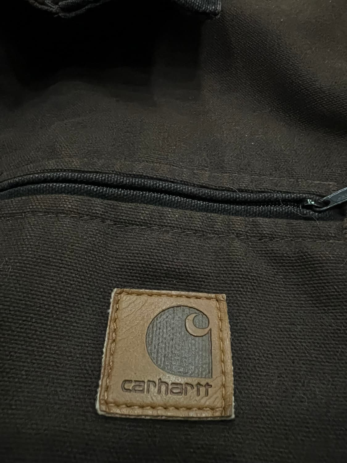(2XL) 칼하트 디트로이트 자켓 J97 DKB 다크브라운 상품이미지6