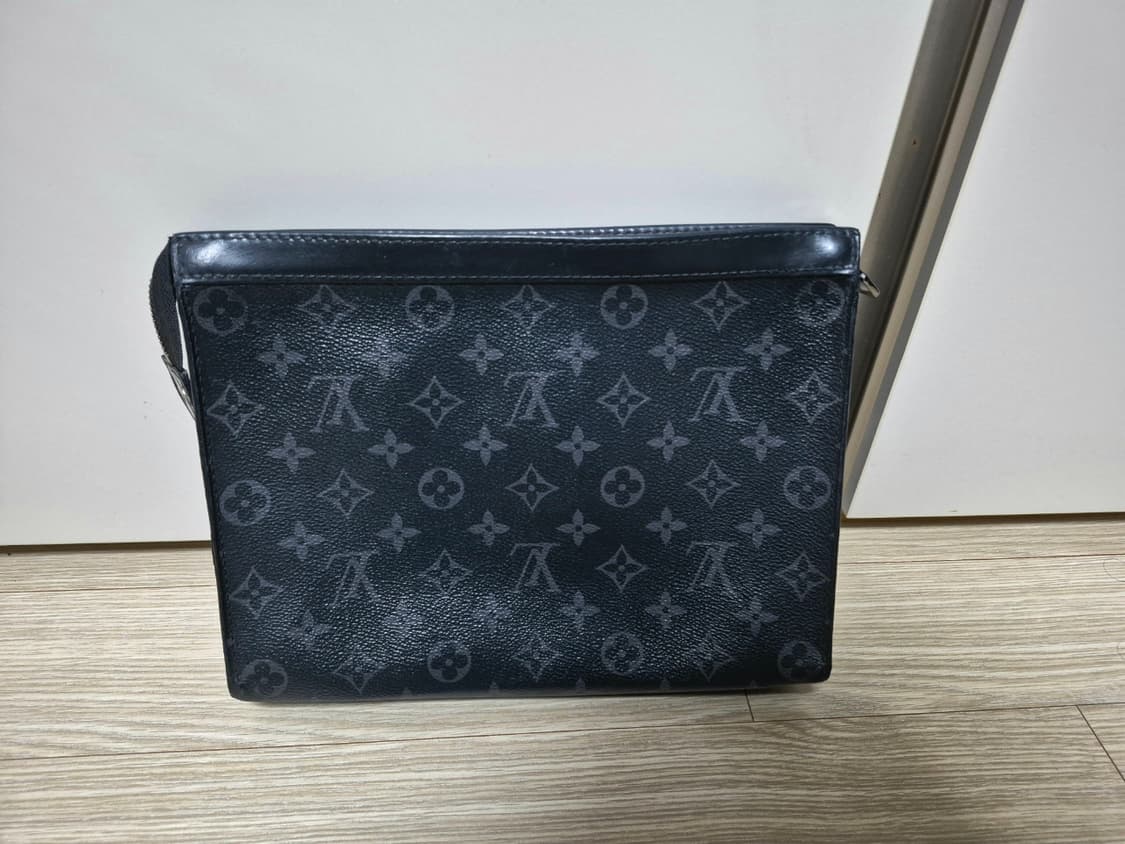 루이비통 정품 모노그램 포쉐트 보야주 클러치 팝니다 상품이미지1