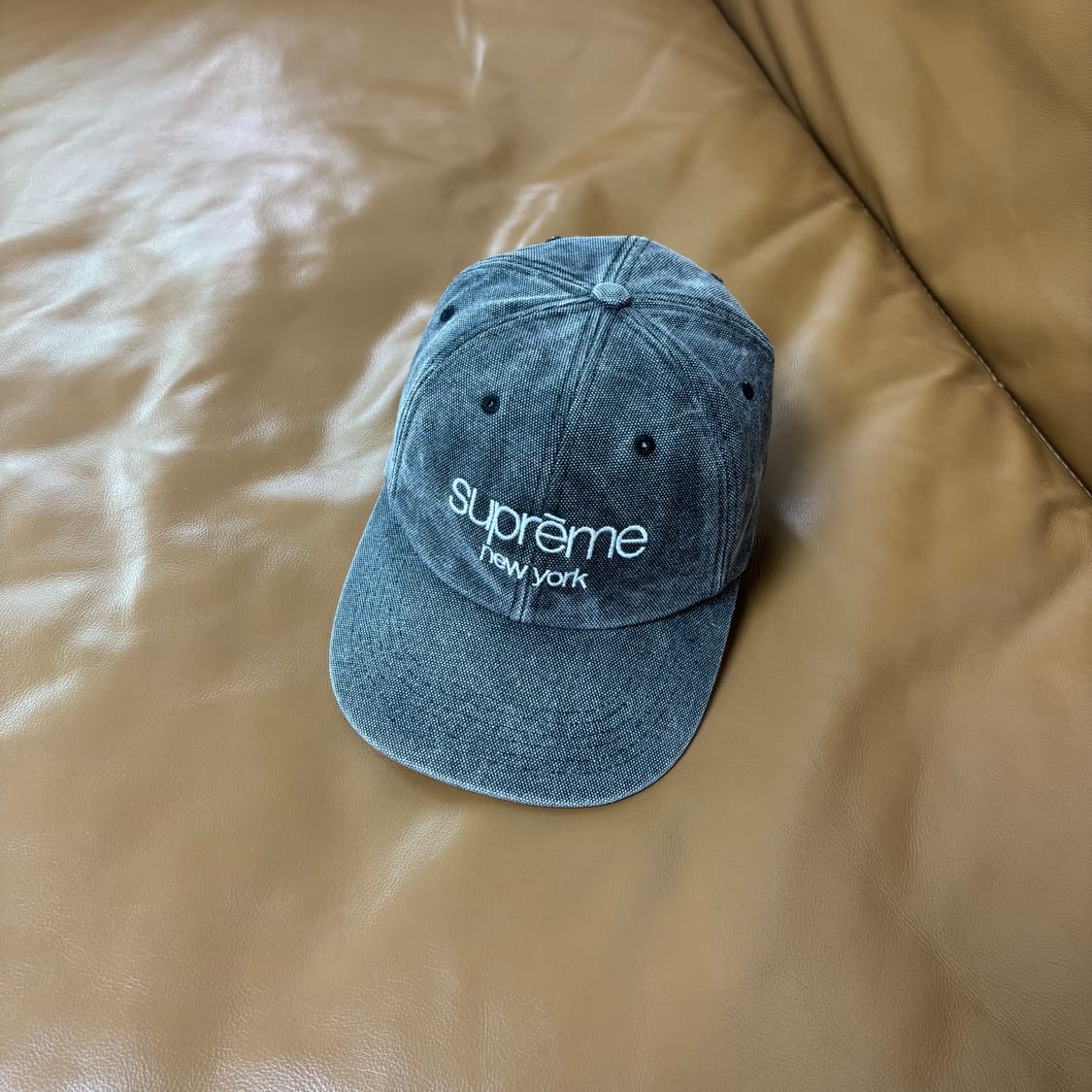Supreme 슈프림 클래식 로고 스톤 워시드 블랙 6패널 볼캡 모자 상품이미지1