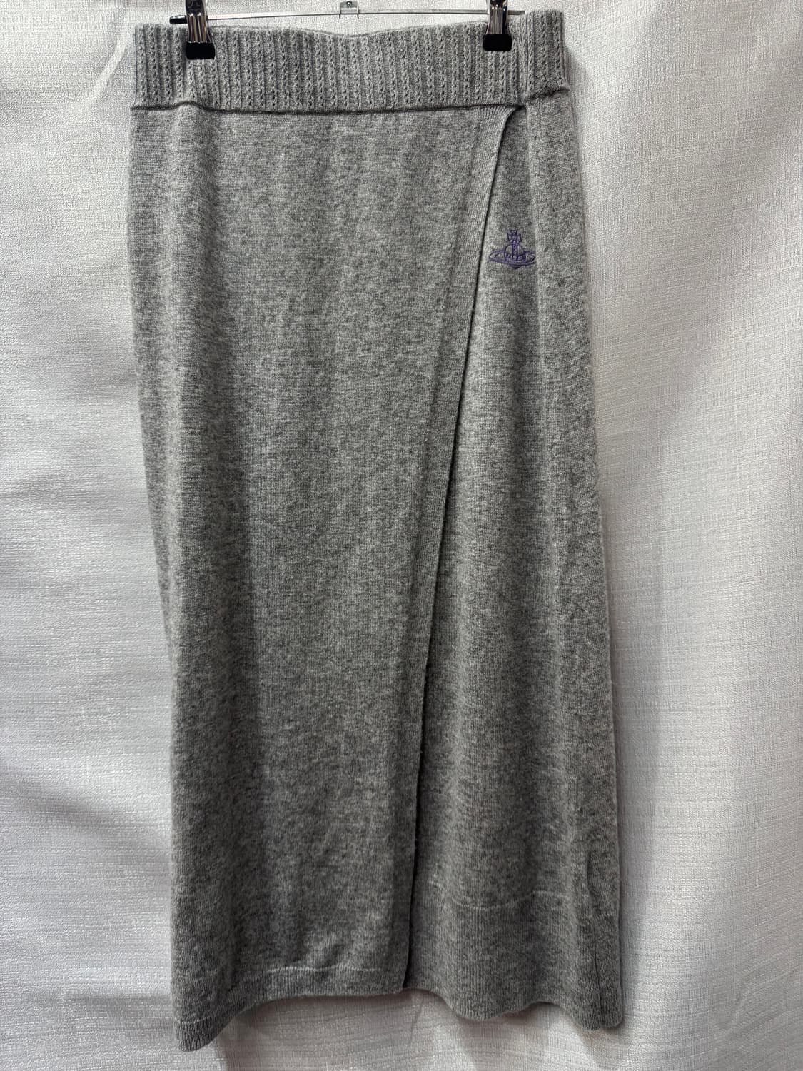 비비안웨스트우드 캐시미어100% 니트 랩 롱 스커드 M(26~28) 상품이미지1