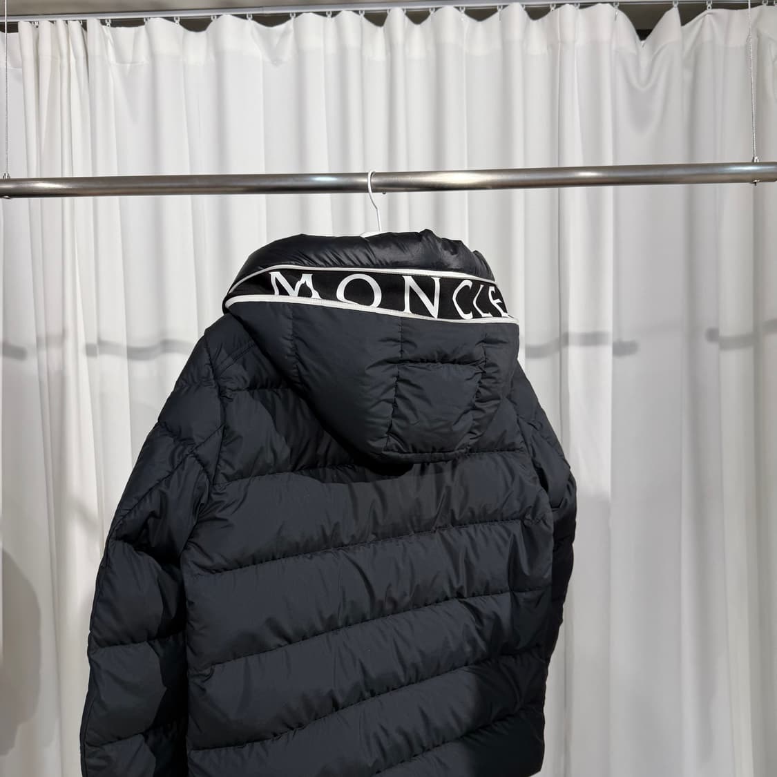 (3) 몽클레어 카데레 쇼트 다운 패딩 점퍼 상품이미지4