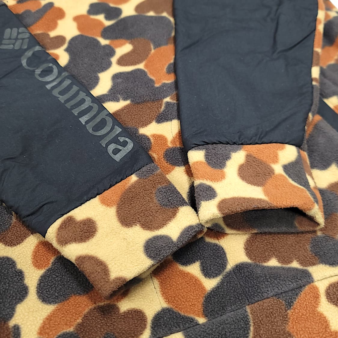 [L] 컬럼비아 카모플라쥬 플리스 후드티셔츠 상품이미지7