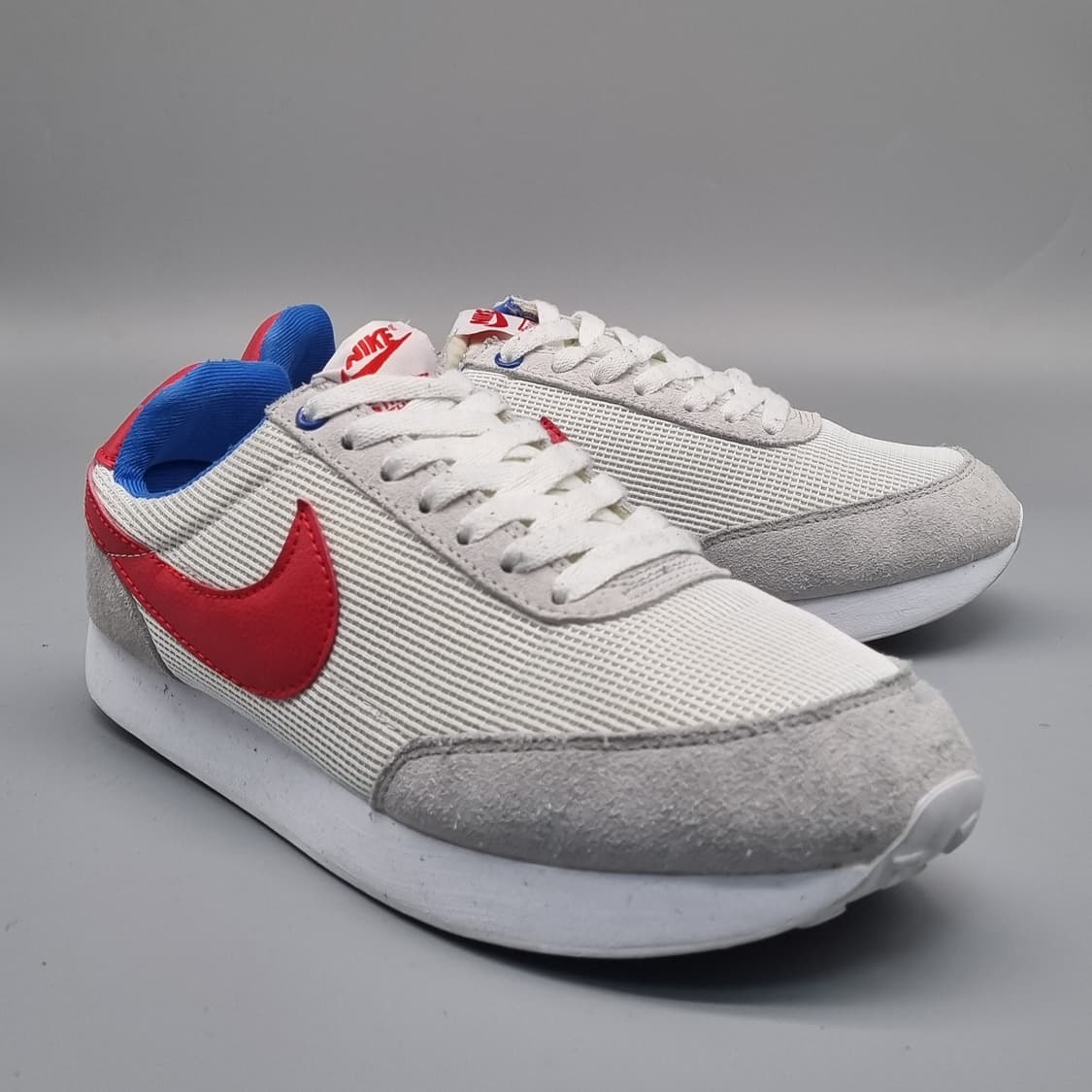 나이키x기묘한이야기 테일윈드79 운동화260 상품이미지1