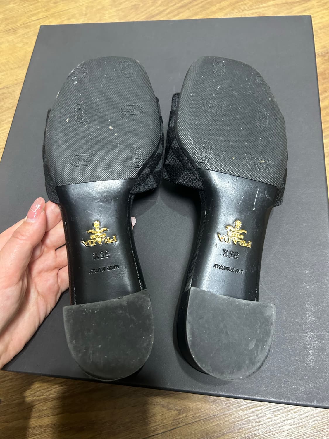 프라다 자수 패브릭 샌들 상품이미지3