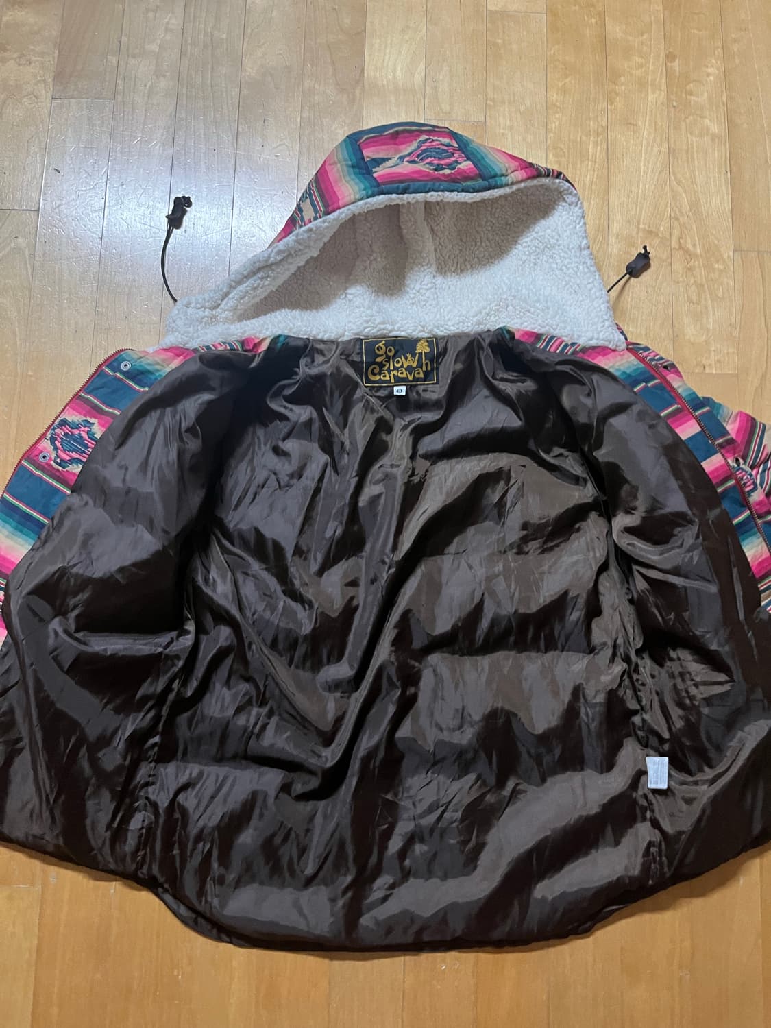 고슬로우카라반 go slow caravan 패딩 상품이미지3