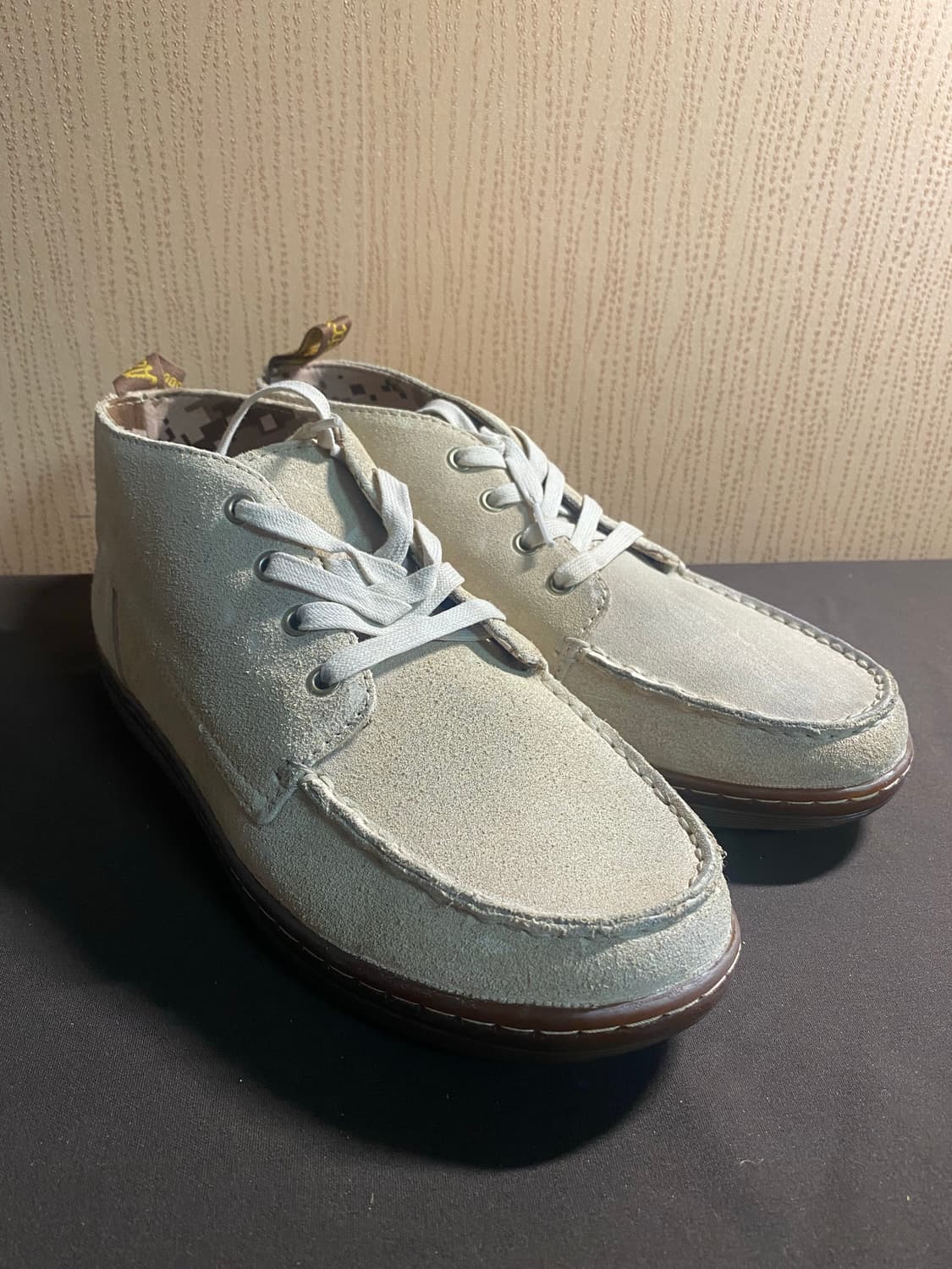 닥터마틴 COLT AW007 베이지 US10 상품이미지1