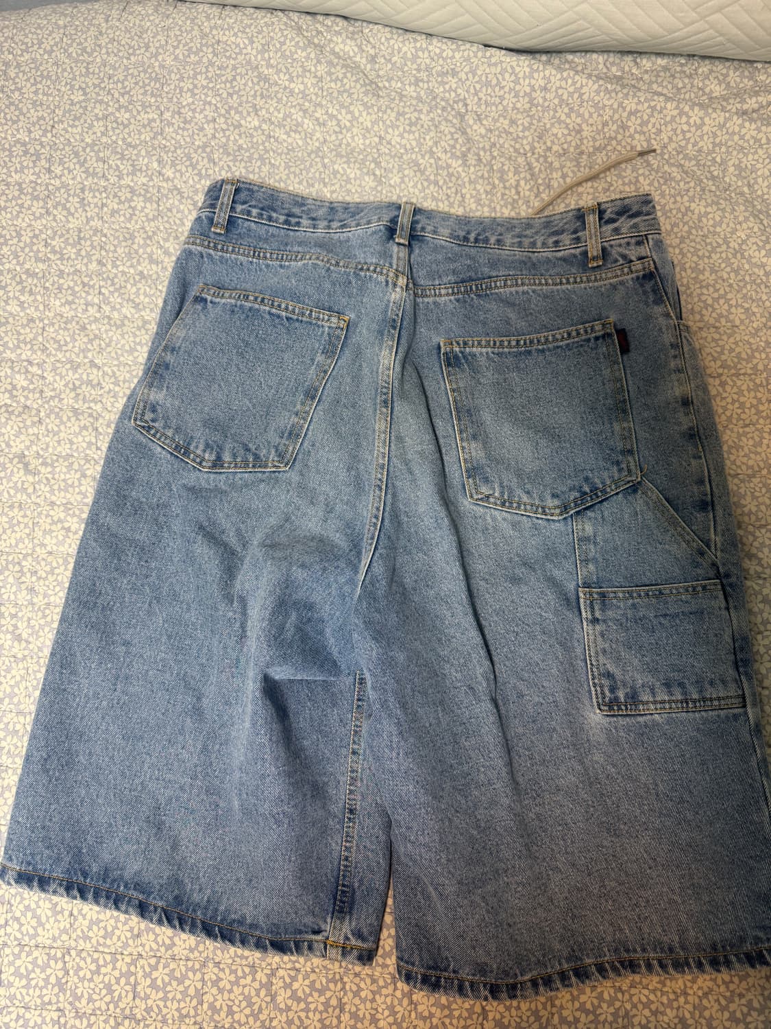 비에스레빗 - 카펜터 루즈핏 데님 숏팬츠 블루 (XL) 상품이미지5