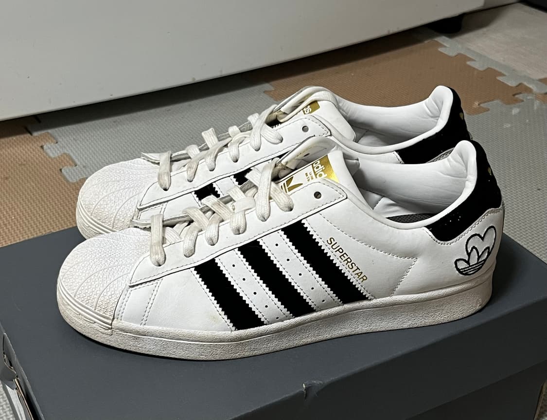 아디다스 슈퍼스타 한정판 신발 스니커즈 260 상품이미지1