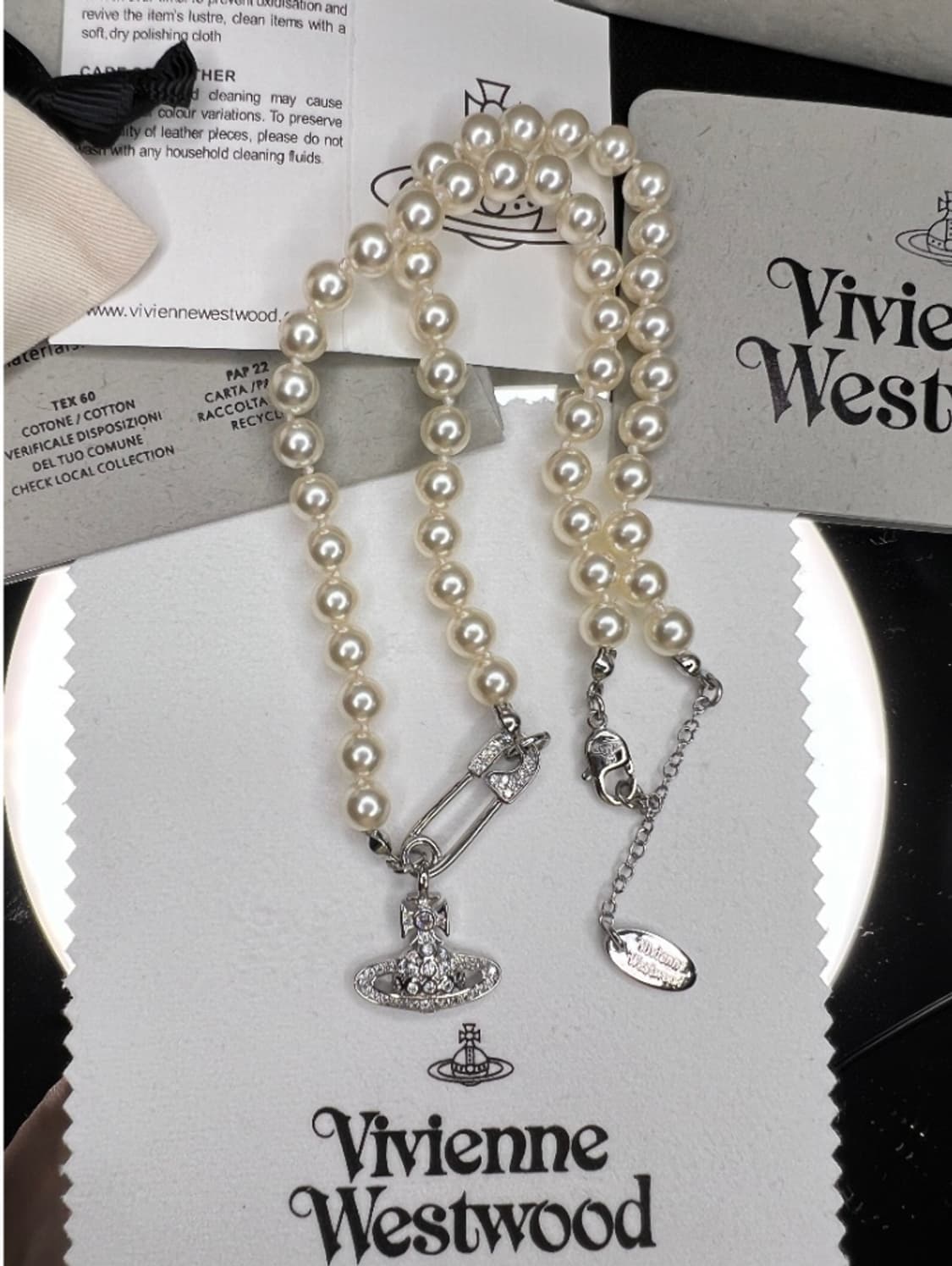 비비안웨스트우드 아카이브 큐빅 orb 세이프티핀 진주펄 초커 목걸이 상품이미지2