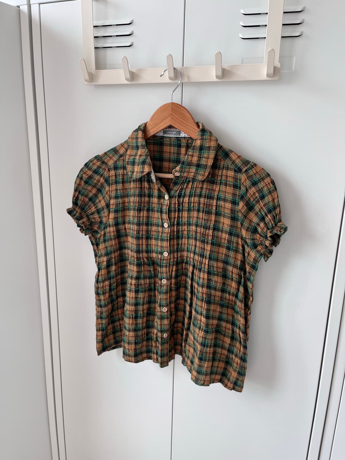 Joky gal 체크 셔링 반팔 블라우스  상품이미지1