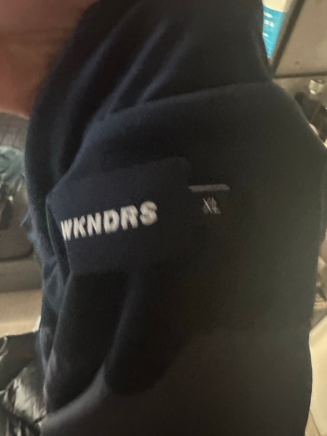 위켄더스 벨벳 집업 상품이미지3