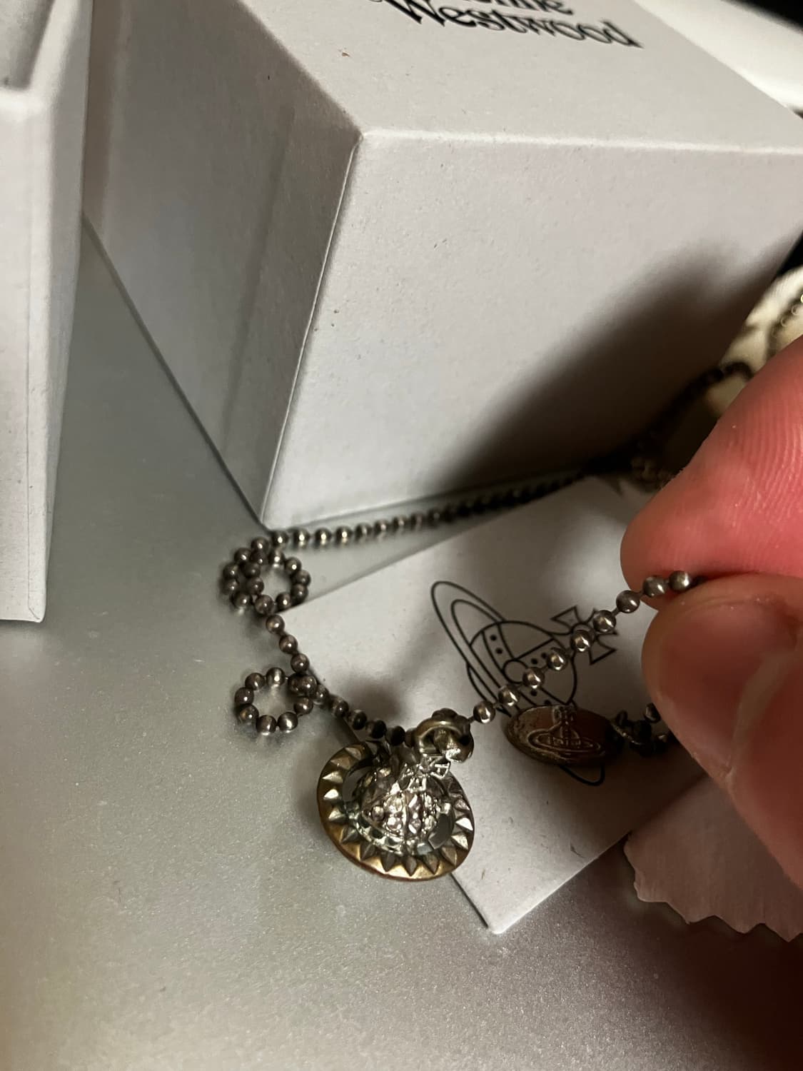 비비안웨스트우드 메이페어 스몰 오브 목걸이 (풀구성) 상품이미지2