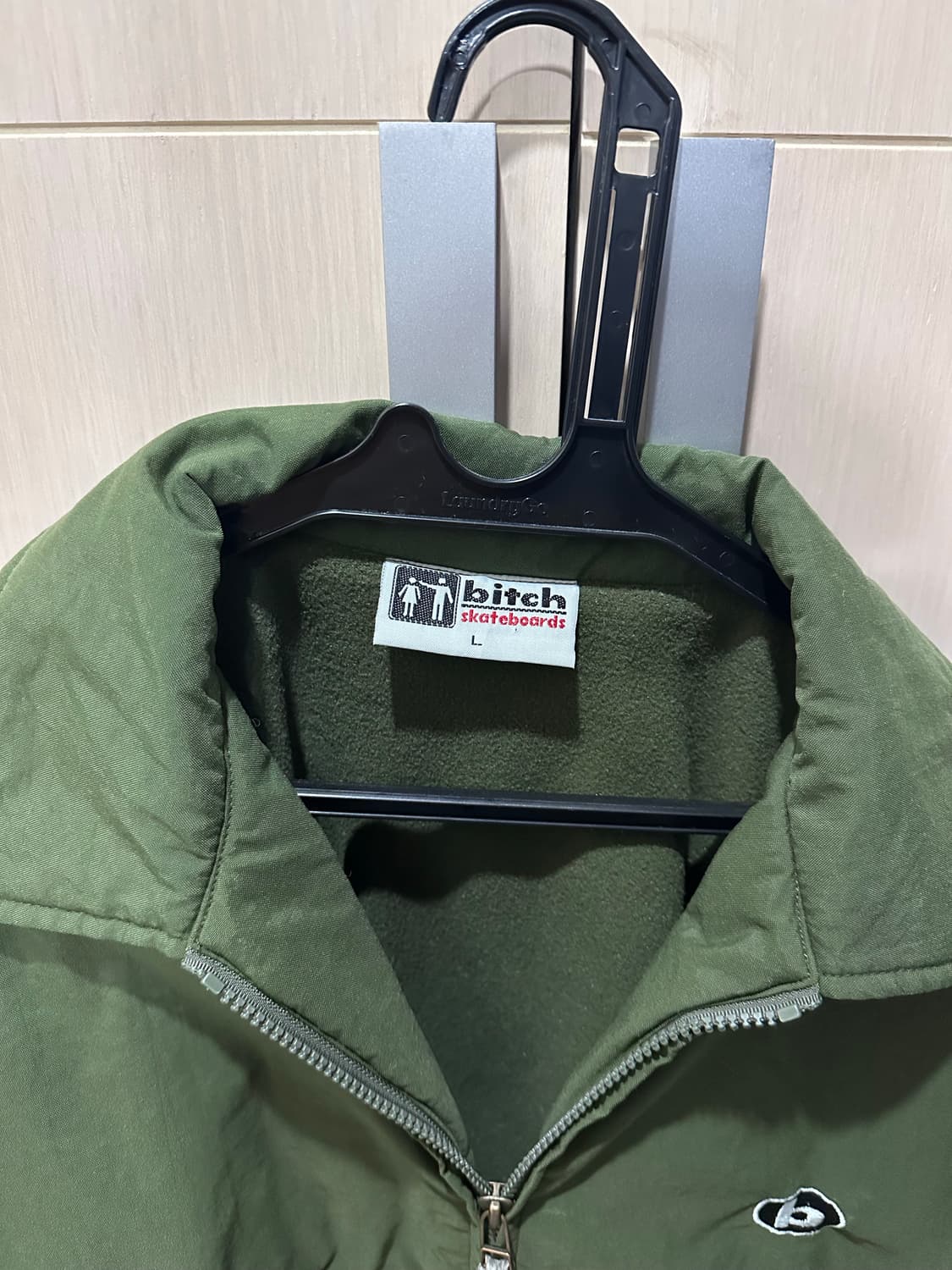 Bitch 자켓 상품이미지2