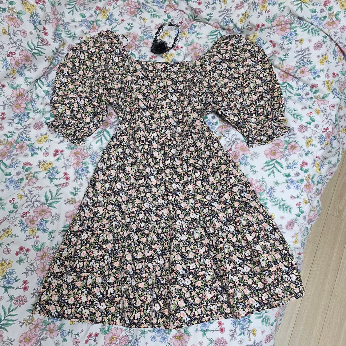 리바이스 빈티지)플로럴 윌라 트라페즈 꽃무늬퍼프 스퀘어 로맨틱 미니원피스 상품이미지2