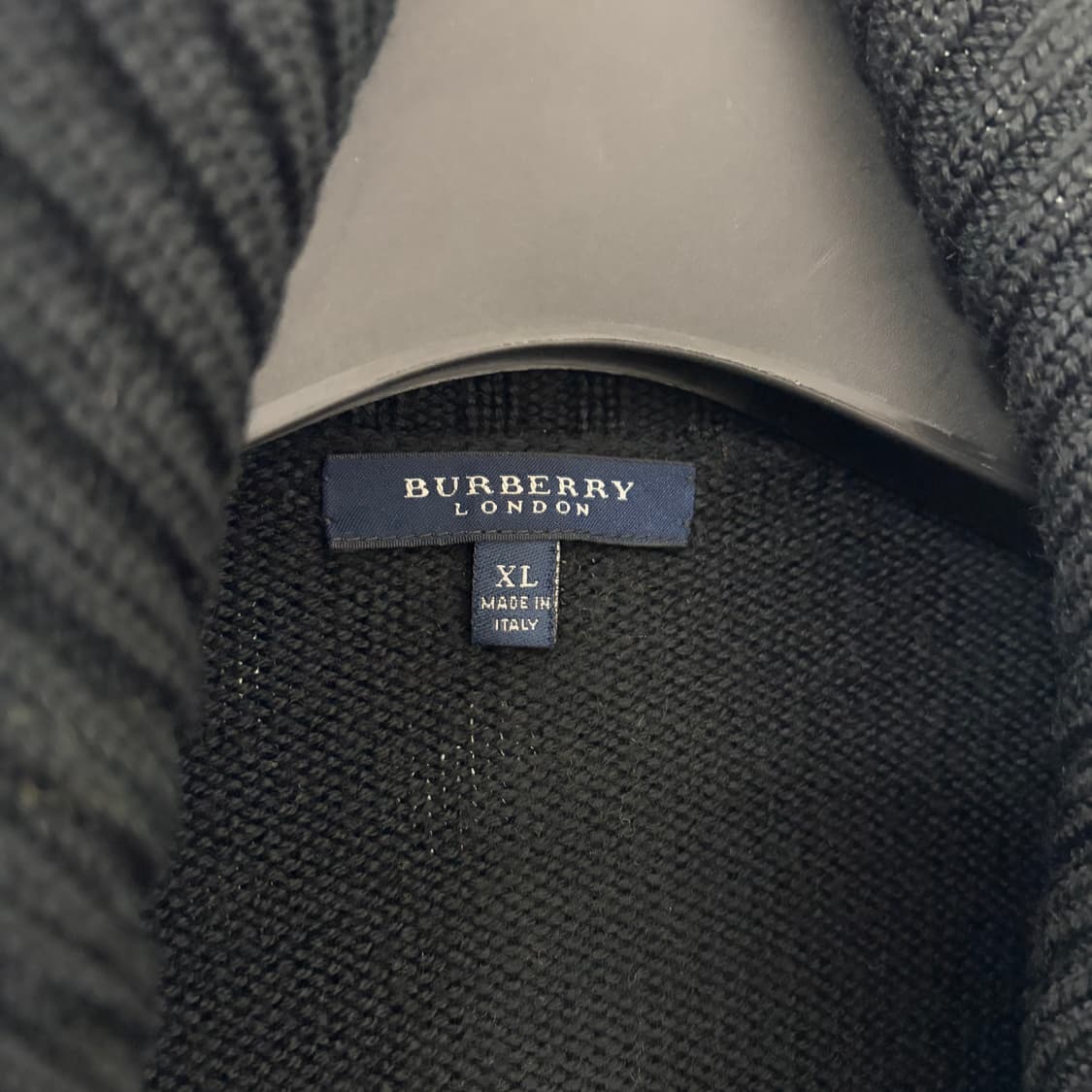 버버리 런던 메리노울 니트 자켓 상품이미지8