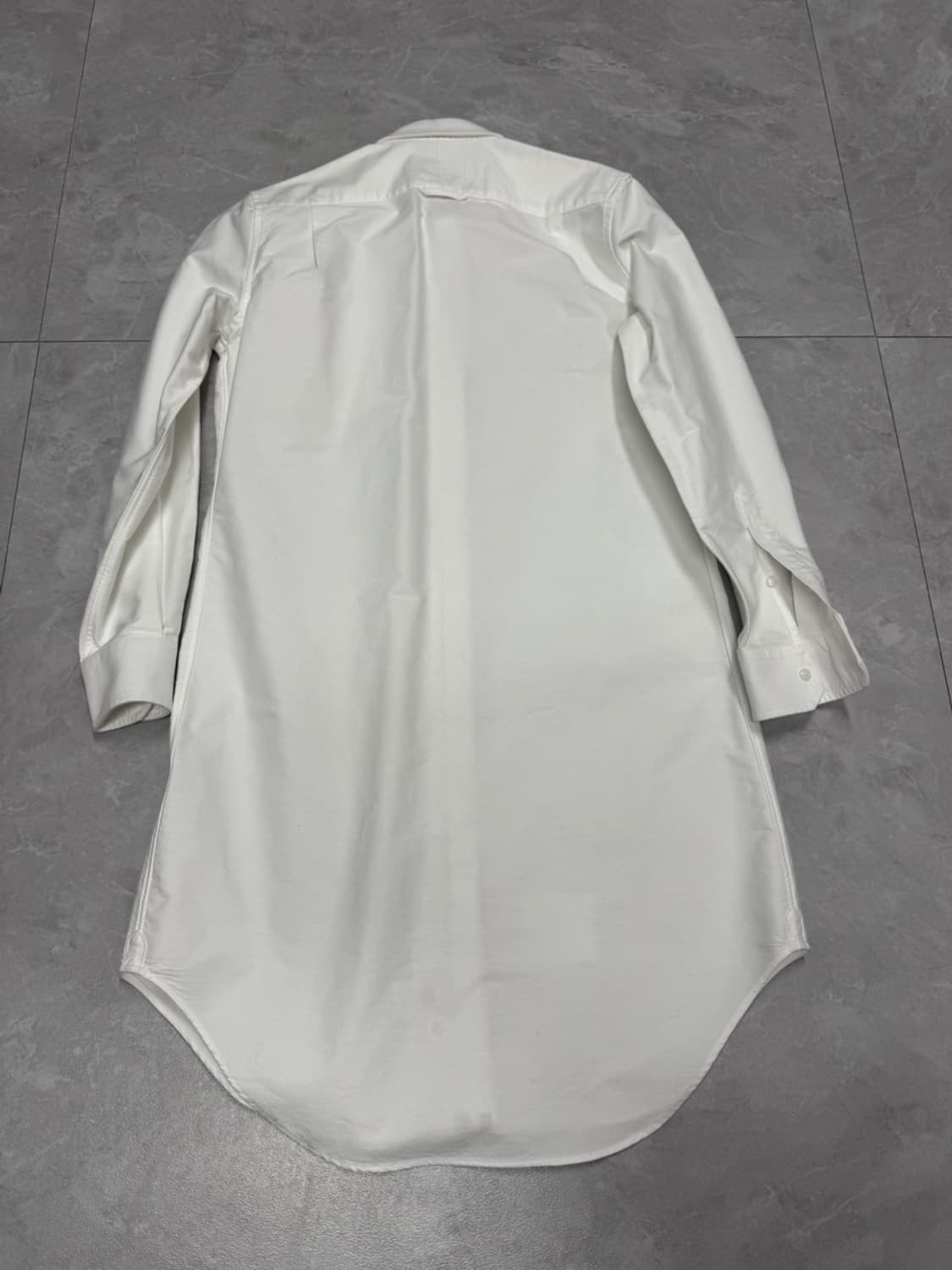 톰브라운 2사이즈 상품이미지2