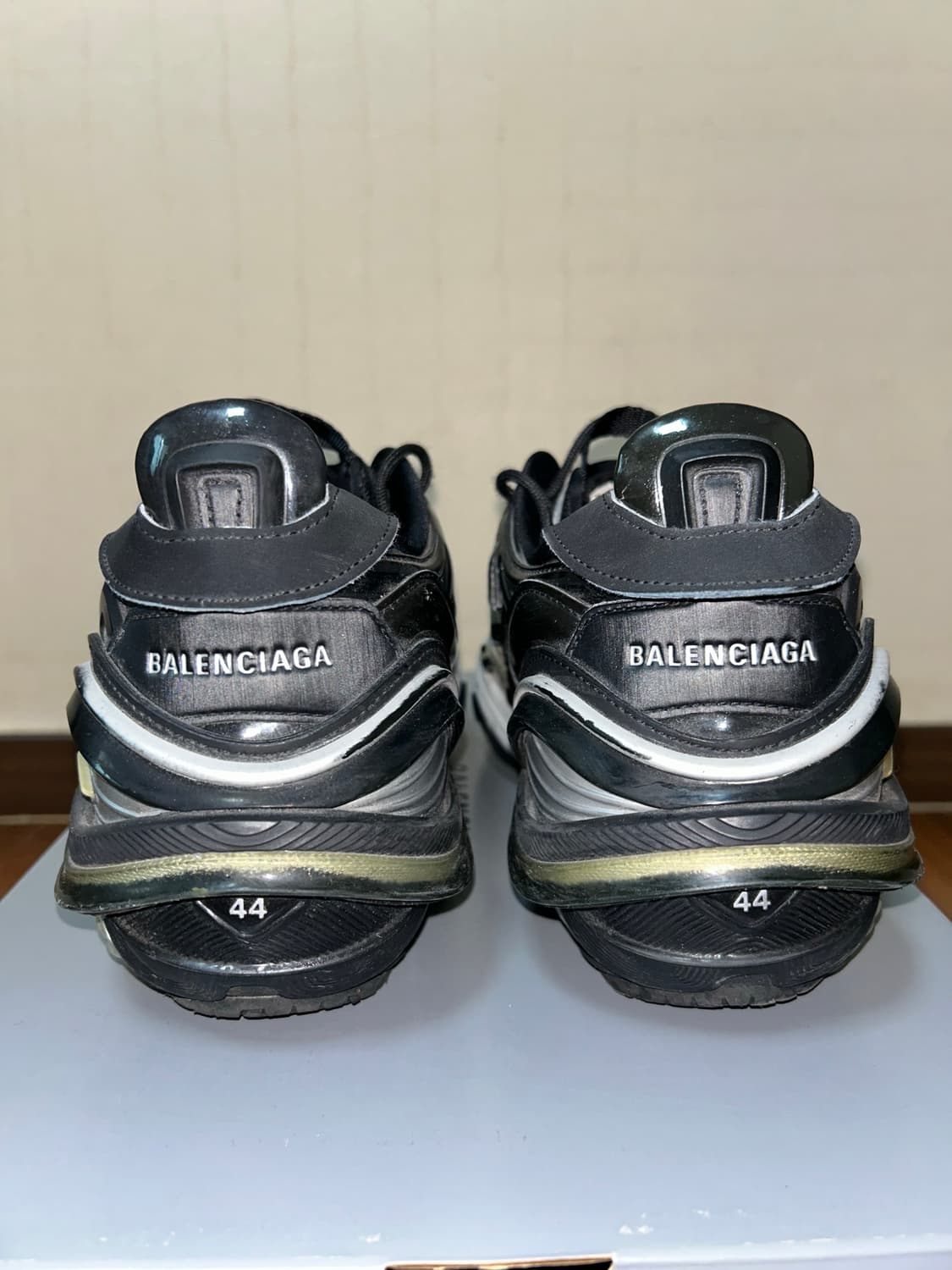 발렌시아가 타이렉스 블그 44 상품이미지3