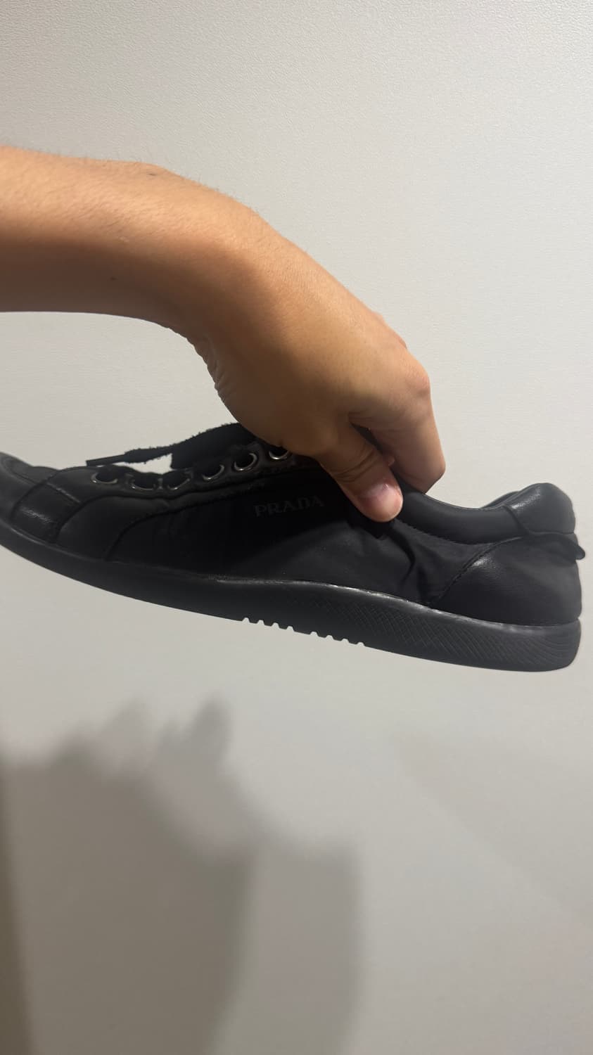 프라다 스니커즈 265 중고 상품이미지4