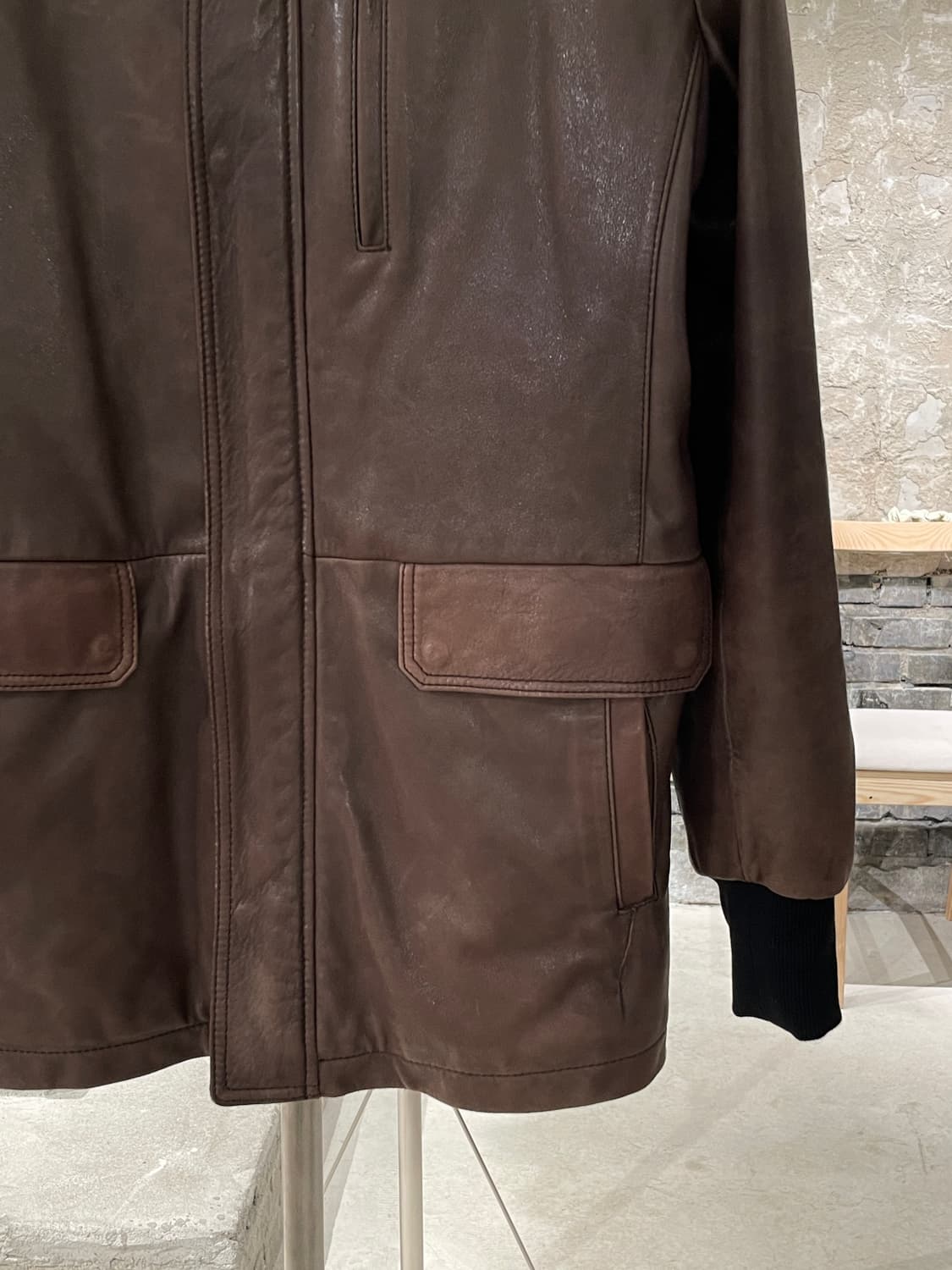 지방시 맨 브라운 쉽 레더 롱 자켓 상품이미지5