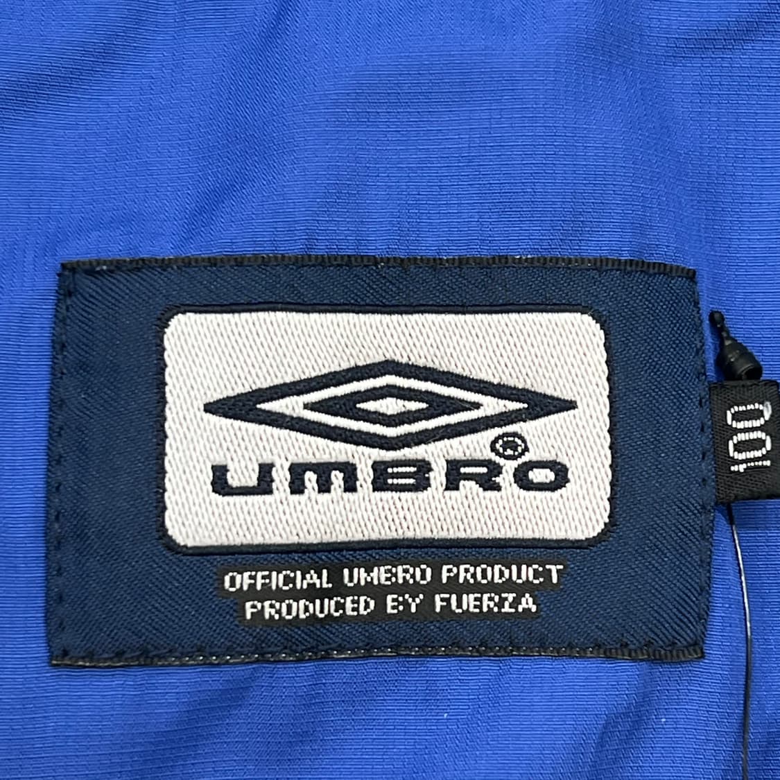 엄브로 올드스쿨 바람막이 r3259 상품이미지9