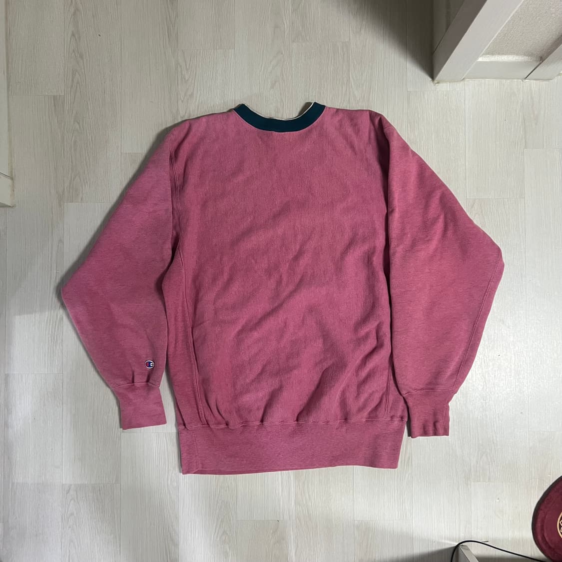 챔피온 리버스위브 핑크 네이비 투톤 맨투맨 2xl 상품이미지2