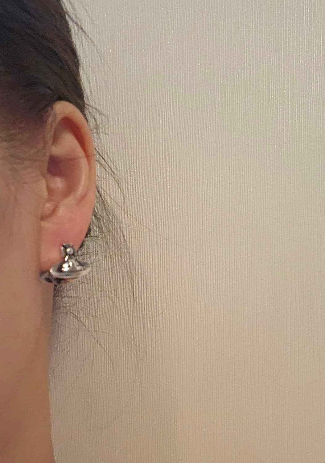 비비안웨스트우드 업사이클링 엔틱풍 양면 원터치 귀걸이 상품이미지9