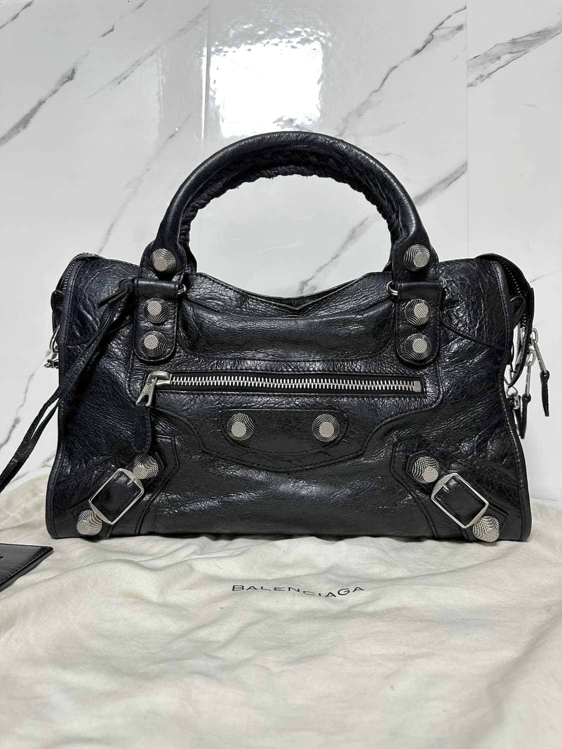 [A+ 정품] 발렌시아가 자이언트 시티 모터백 미디움 블랙 상품이미지2