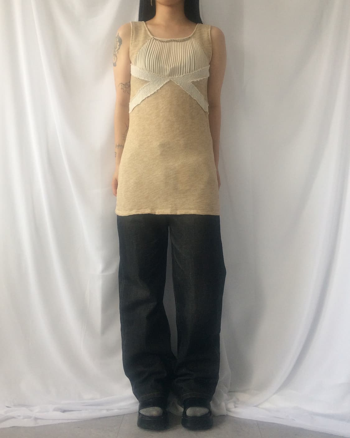 Pleats line detail knit sleeveless 상품이미지5