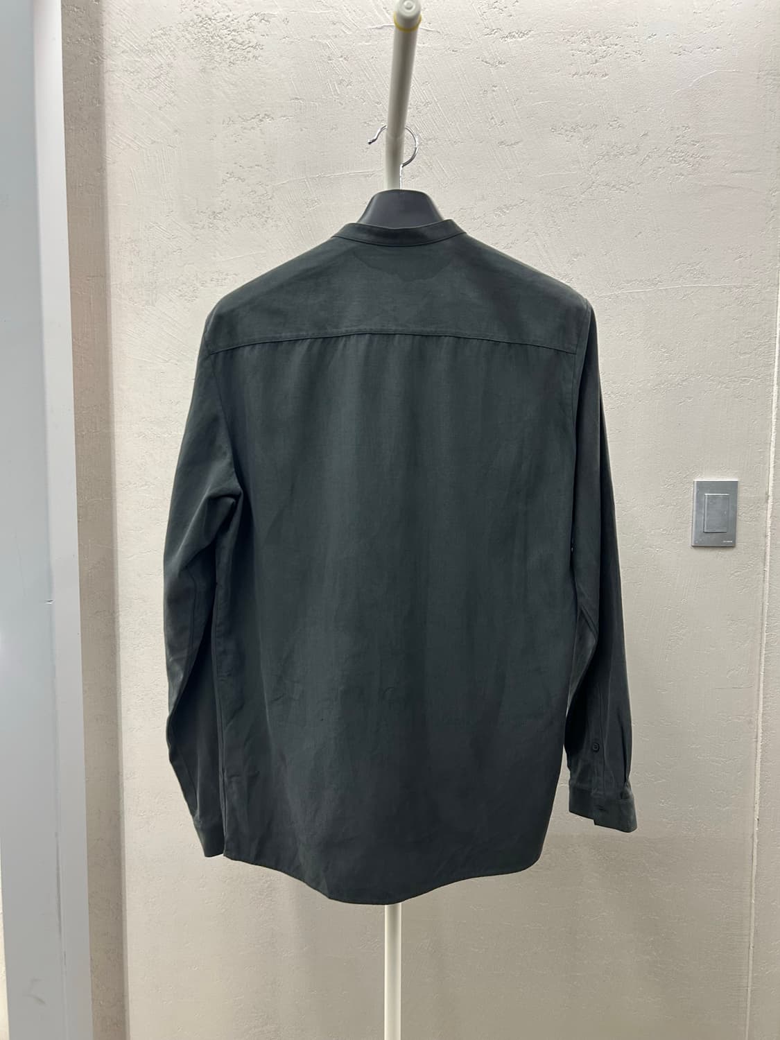 COS 차이나 카라 셔츠 다크 그레이 상품이미지3
