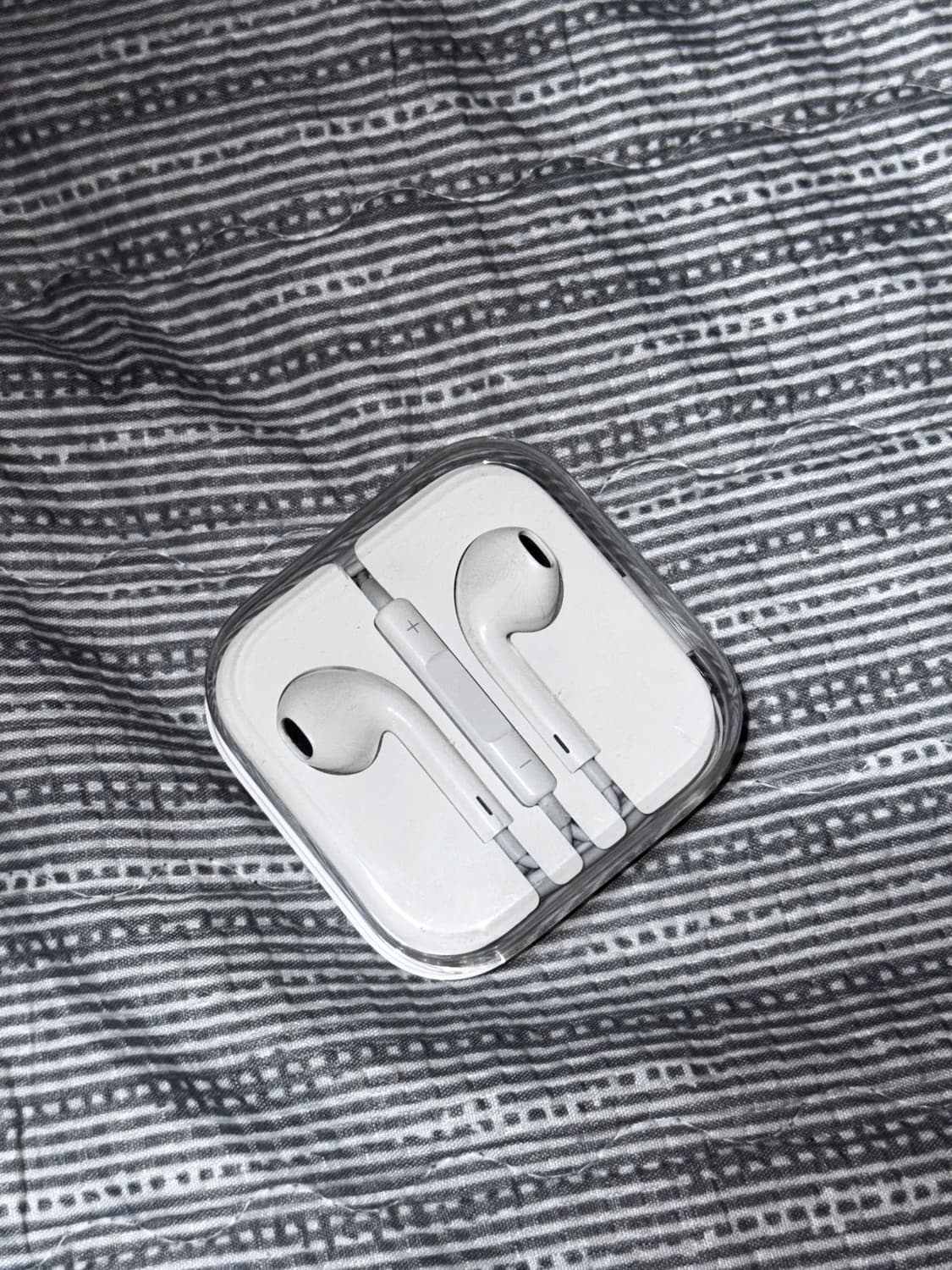 애플 줄이어폰 정품 상품이미지1