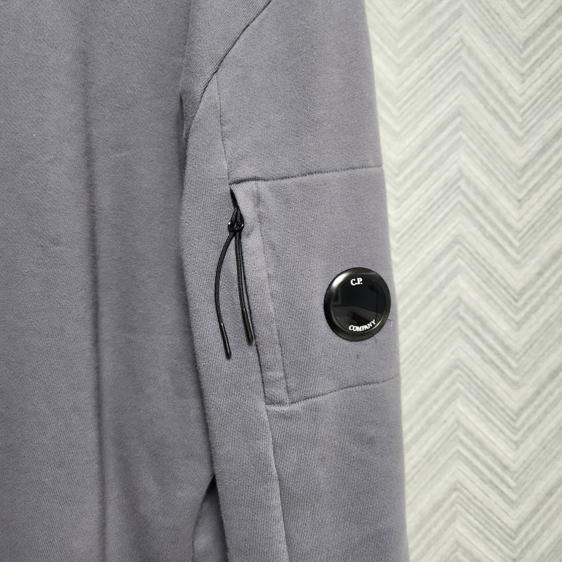 CP COMPANY 맨투맨 그레이 100 (L) 상품이미지1