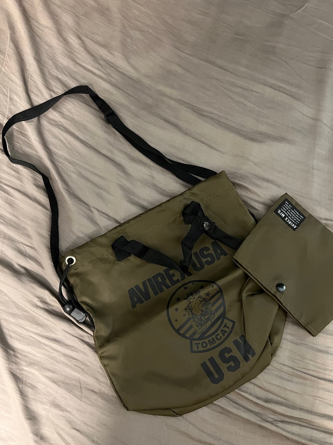 아비렉스 크로스백 새제품 상품이미지6