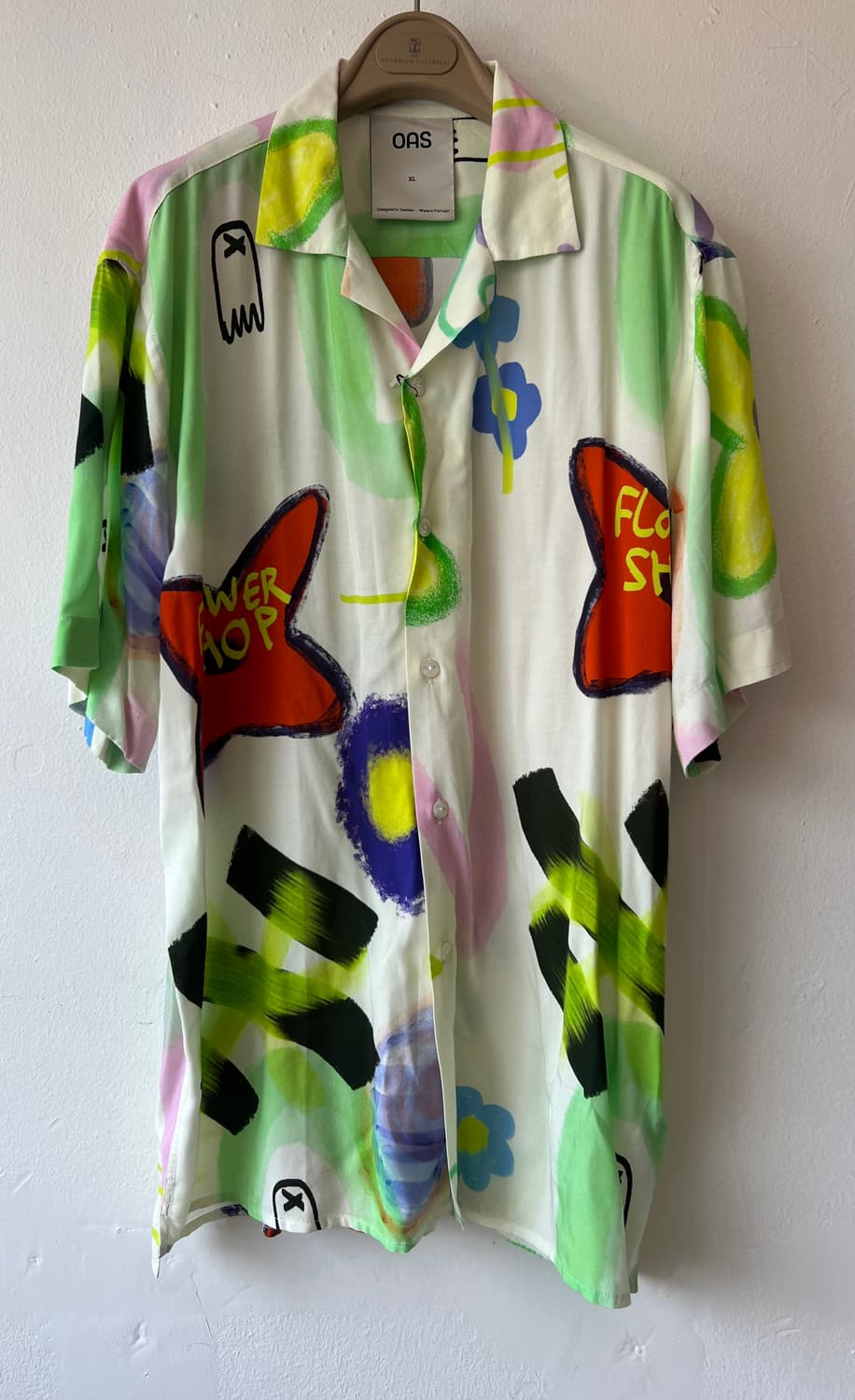 오아스 OAS 남성 스웨덴 플라워샵 비스코스 반팔셔츠

 상품이미지1