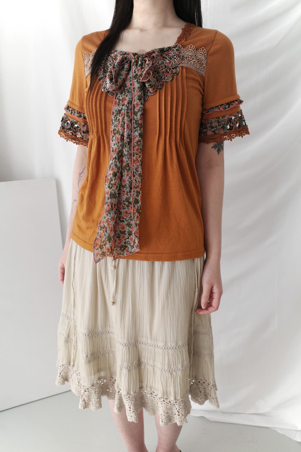 axes femme) flower tie half T  상품이미지7