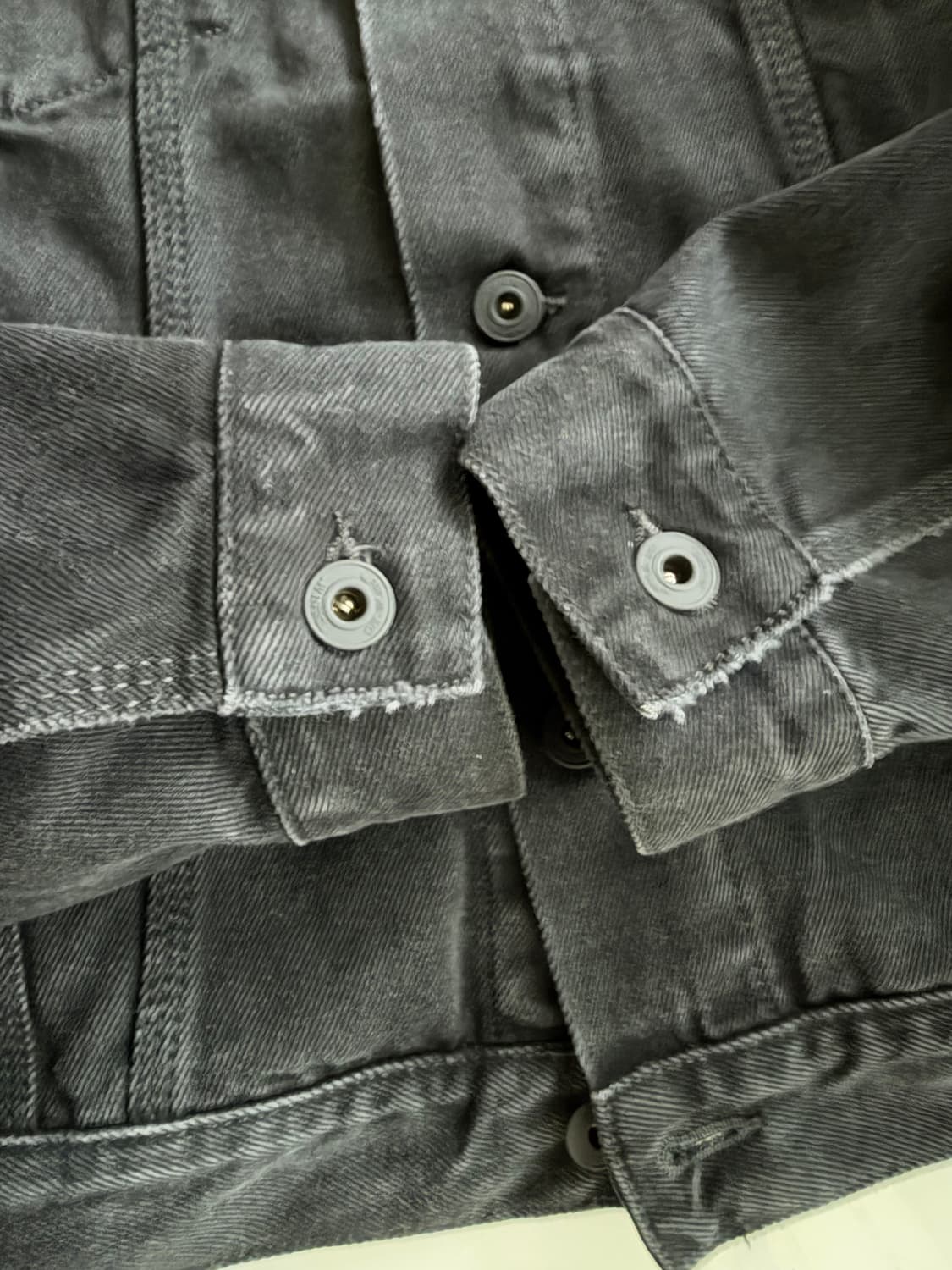 오프화이트 네거티브 마크 슬림핏 데님자켓 상품이미지5