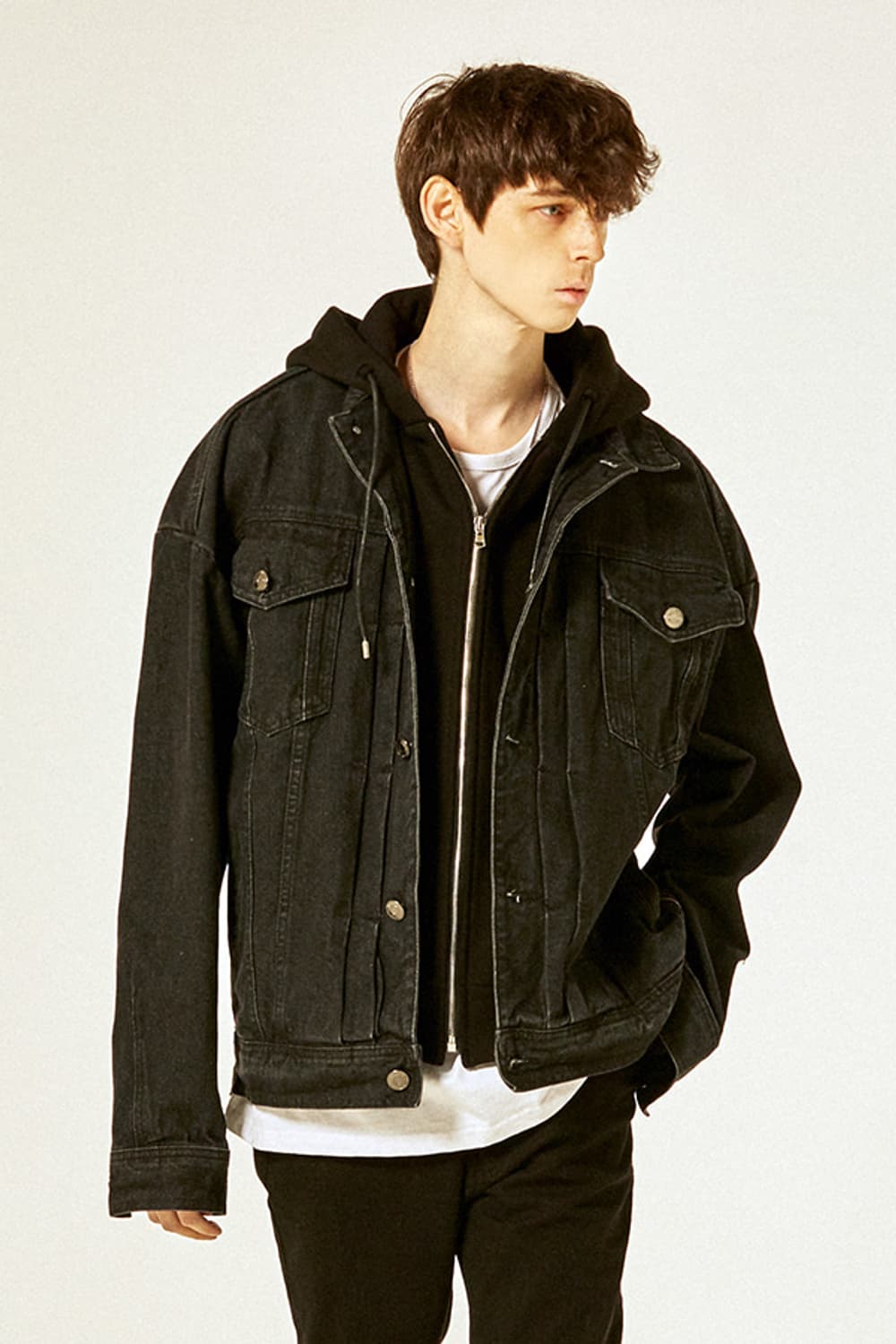 버튼서울(Button Seoul) 디테쳐블 후드 트러커 데님 자켓 50 상품이미지1