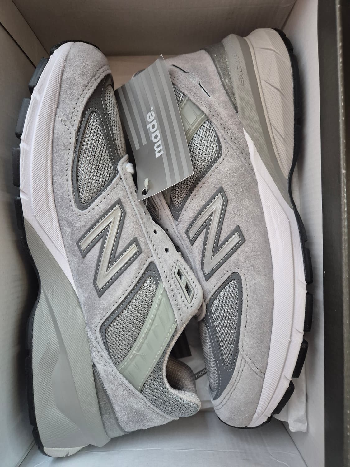 (새상품) 뉴발란스 M990GL5 265 상품이미지1