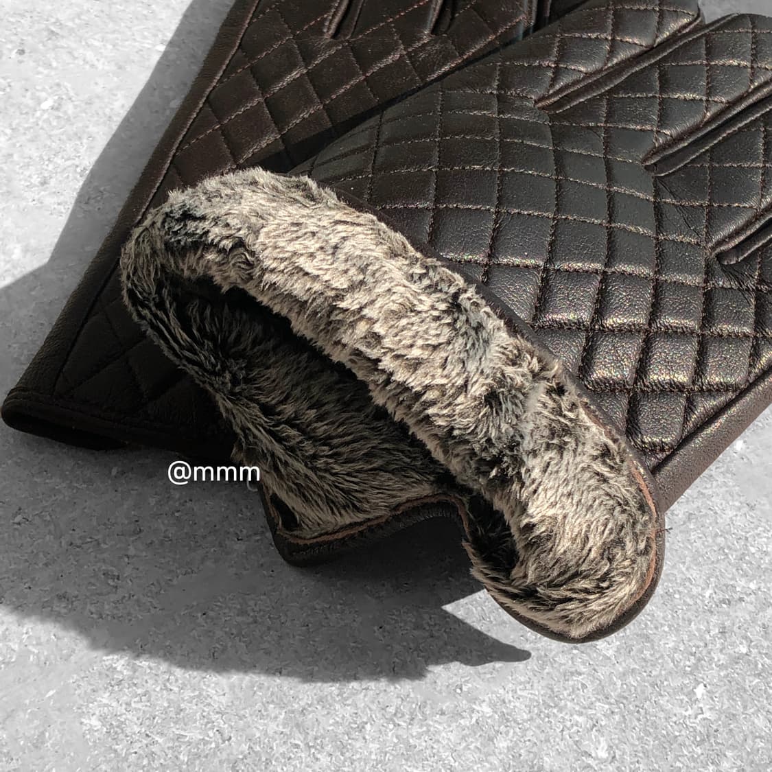 [Unisex] 스마트터치 퀼팅 가죽 장갑 브라운 상품이미지9