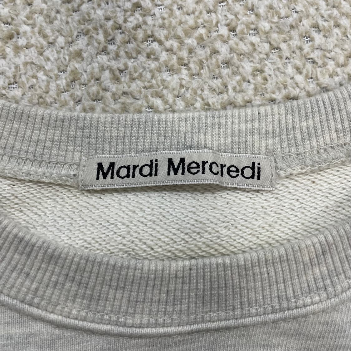 마르디메크르디 레글런 스윙 딴지 맨투맨 오트밀  상품이미지4