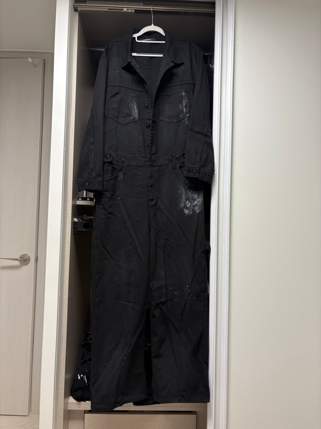 어반드레스 페인터 점프수트 블랙 L사이즈 상품이미지1