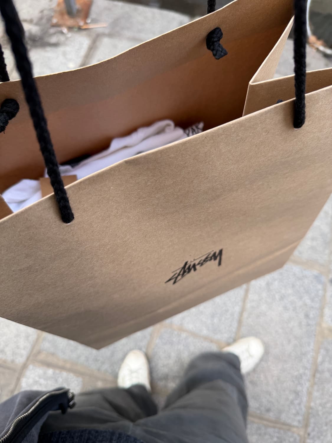 매장 정품) 스투시 파리 반팔티 L 새상품 상품이미지4