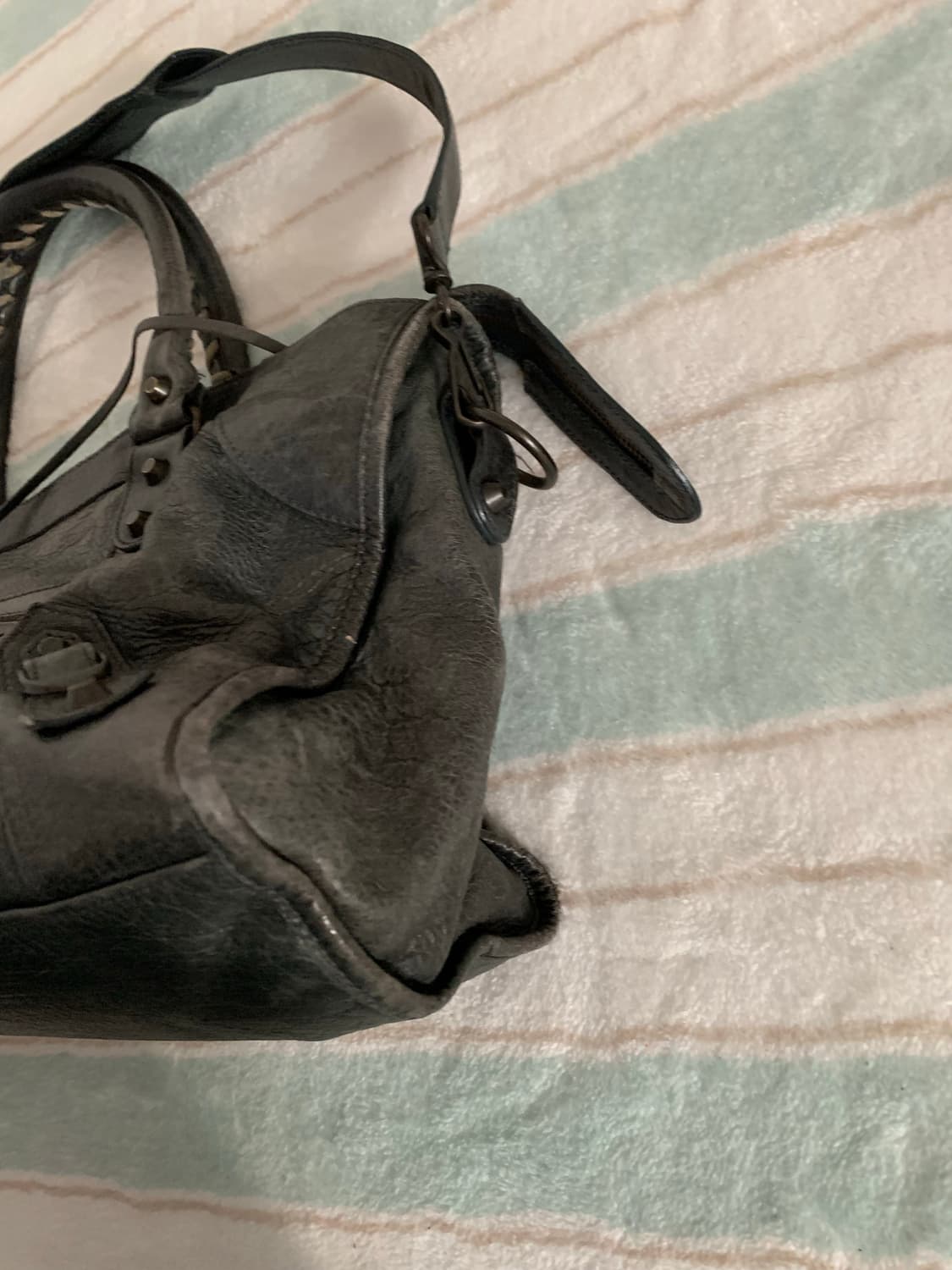 발렌시아가 시티백 라지 다크 그레이 상품이미지6