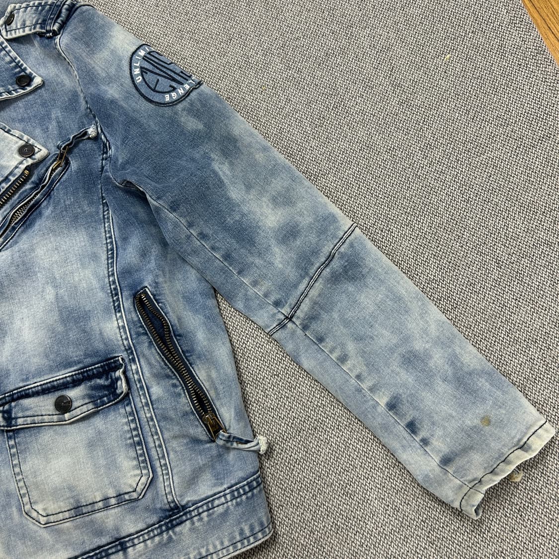 에비수 00s 백스펠아웃 워시드 데님 바이커 자켓(M) 상품이미지6